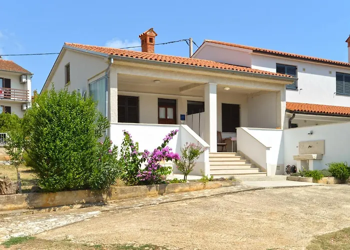 아파트 Snjezana 1747 *